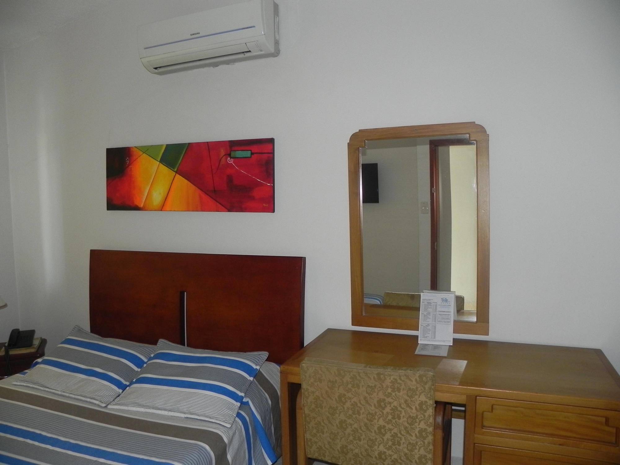 Hotel Prado 34 West Bucaramanga Luaran gambar